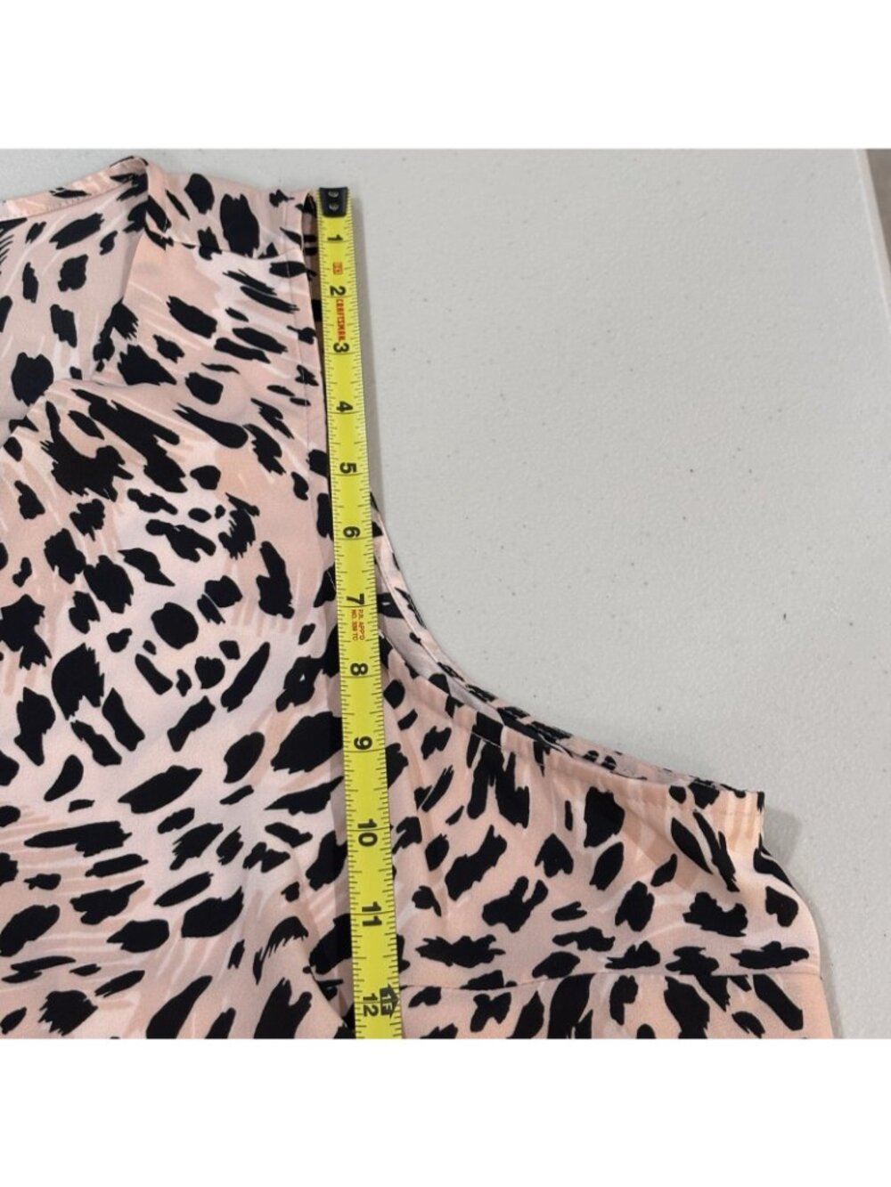 Nine West Womens Plus 2X Sleeveless Blouse Pink Black Animal Print V-neck Lined - Picture 13 of 16